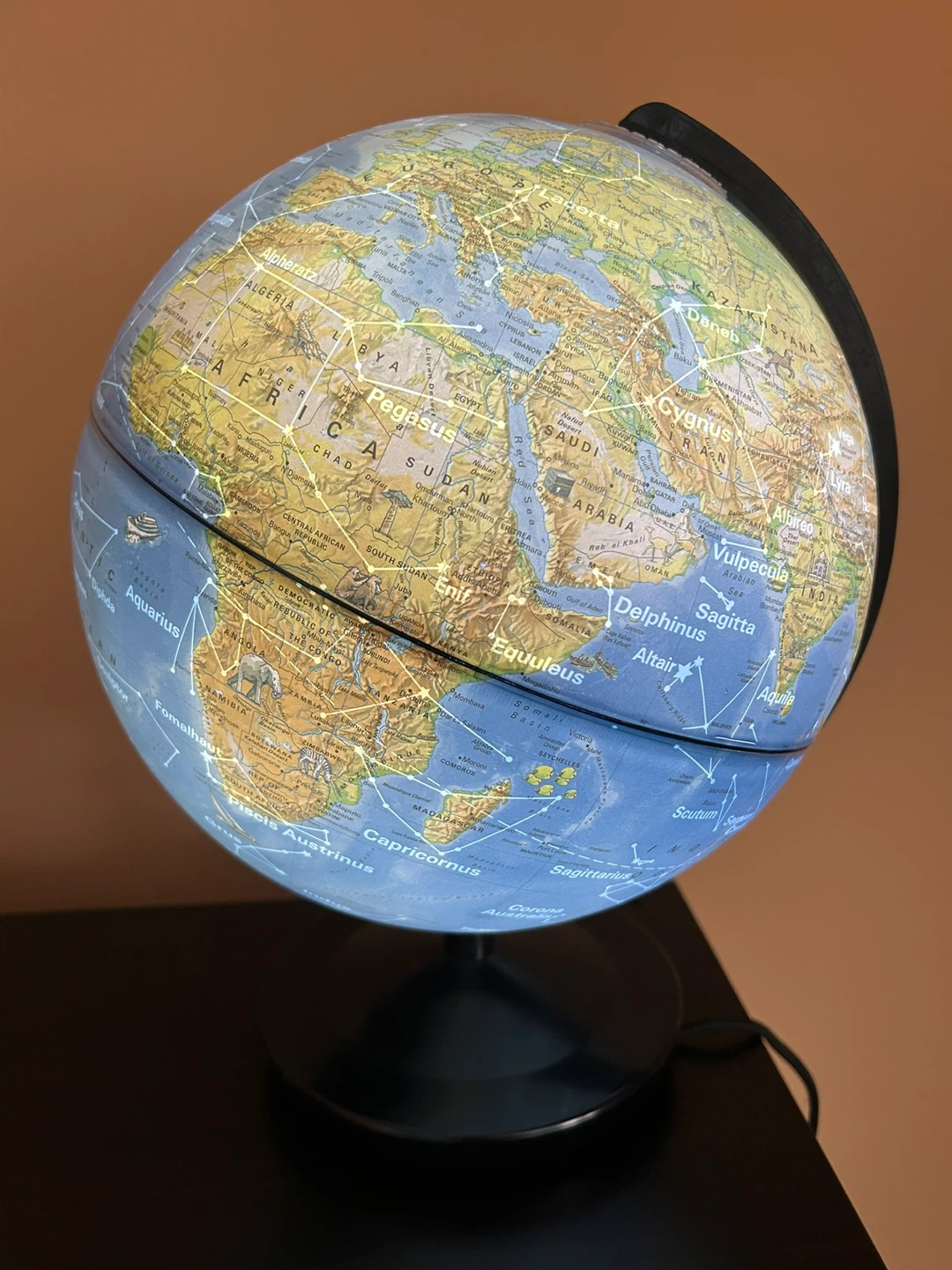 Thames & Kosmos Day & Night Globe - photo 3