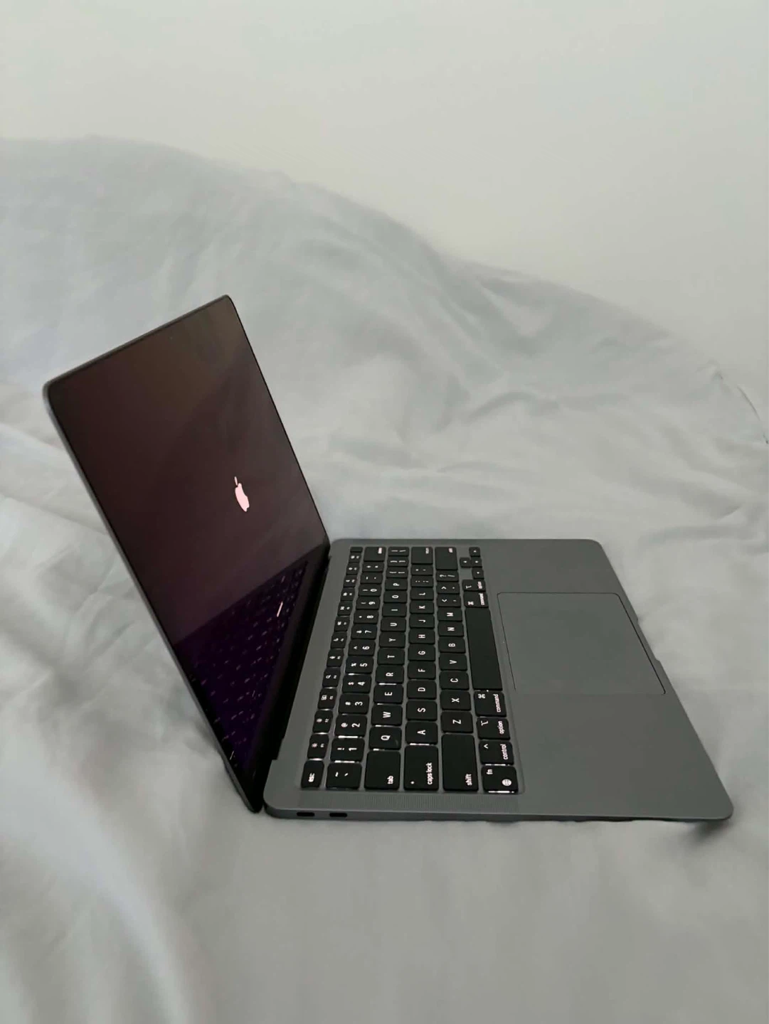 Apple MacBook Air 13-inch 8GB RAM/ 256GB SSD(M1 Late 2020) - photo 2