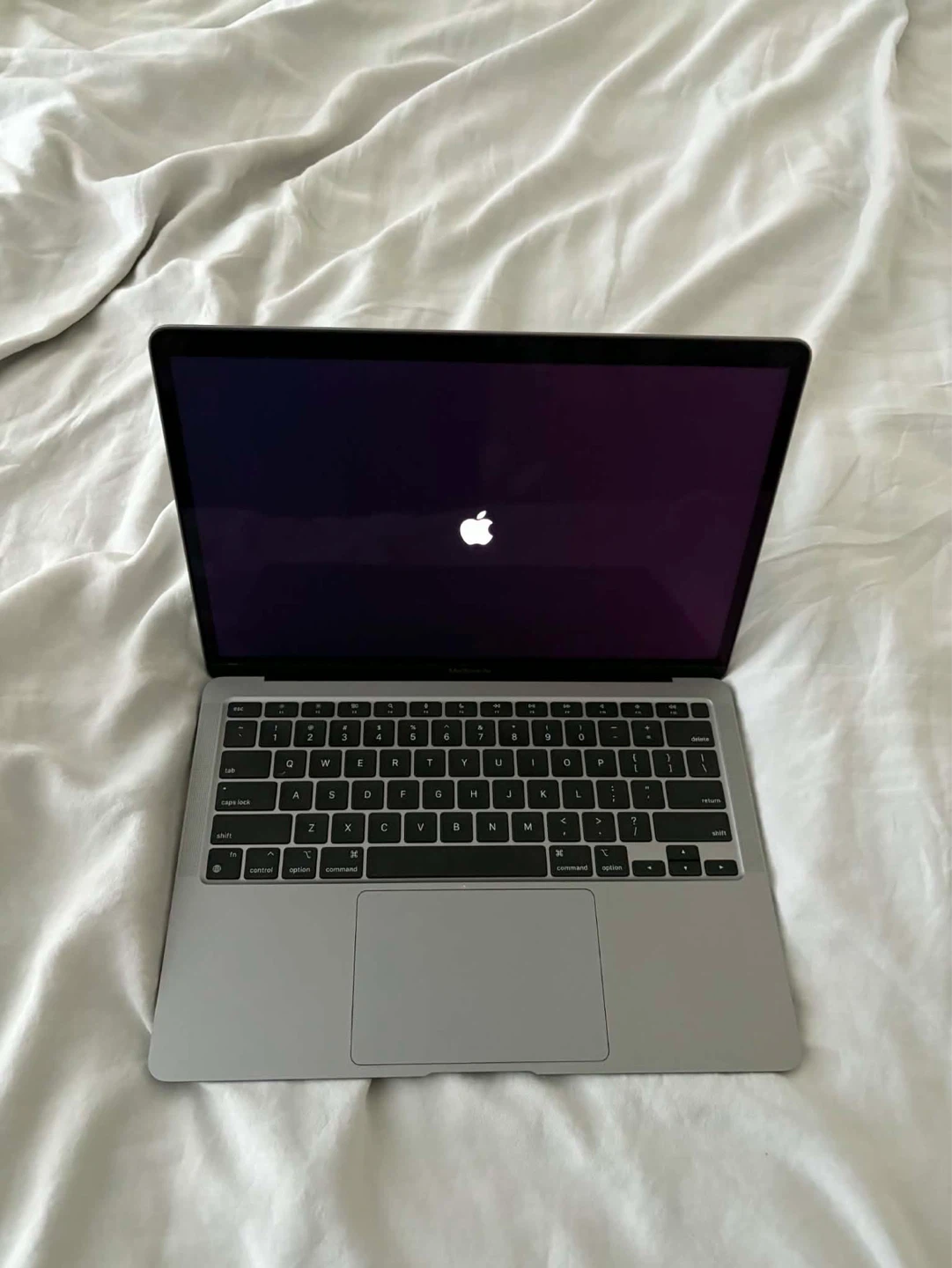 Apple MacBook Air 13-inch 8GB RAM/ 256GB SSD(M1 Late 2020) - photo 5