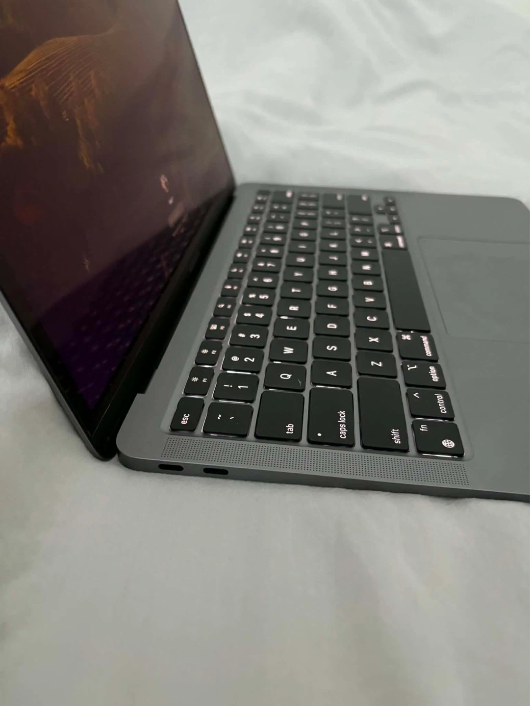 Apple MacBook Air 13-inch 8GB RAM/ 256GB SSD(M1 Late 2020) - photo 3