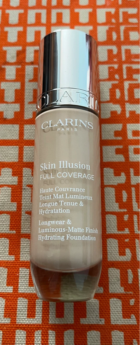 Clarins Skin Illusion Full Coverage Hydrating Foundation