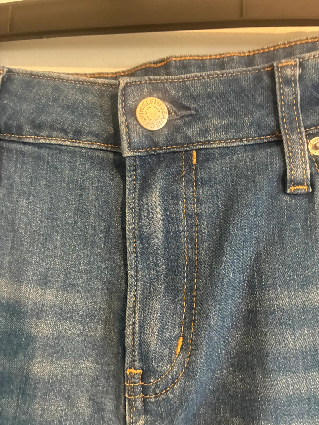 Calvin Klein Jeans Women's Denim Bermuda Shorts Size 14 - photo 2