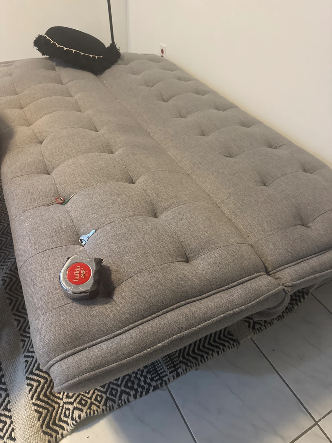 Grey Tufted Loveseat - photo 3