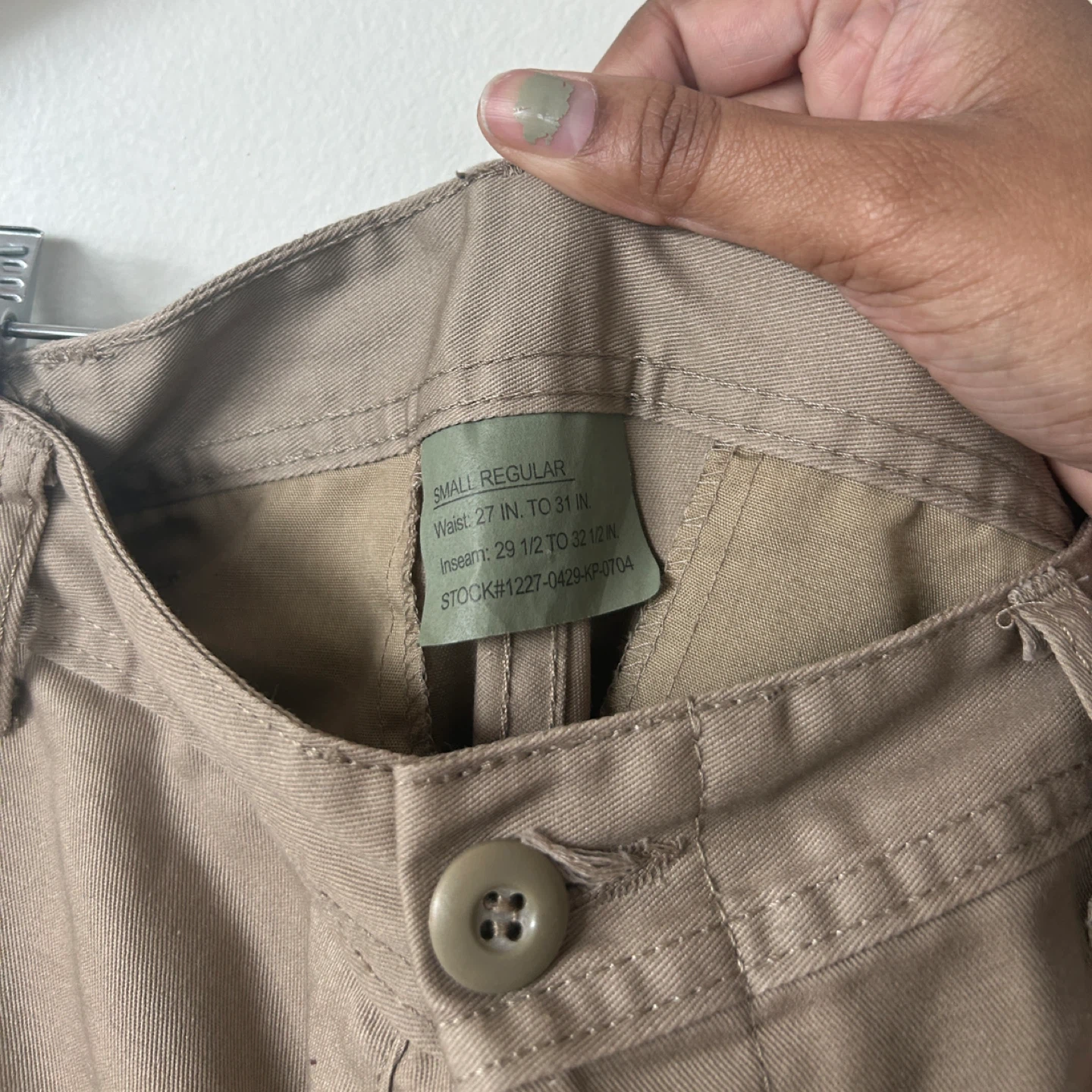 MOVING SALE - Authentic Cargo Pants - photo 3
