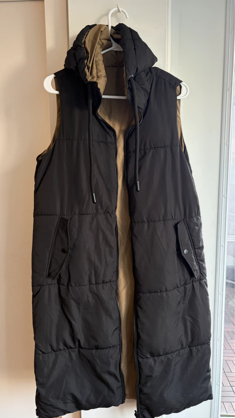 Reversible Hooded Puffer Vest