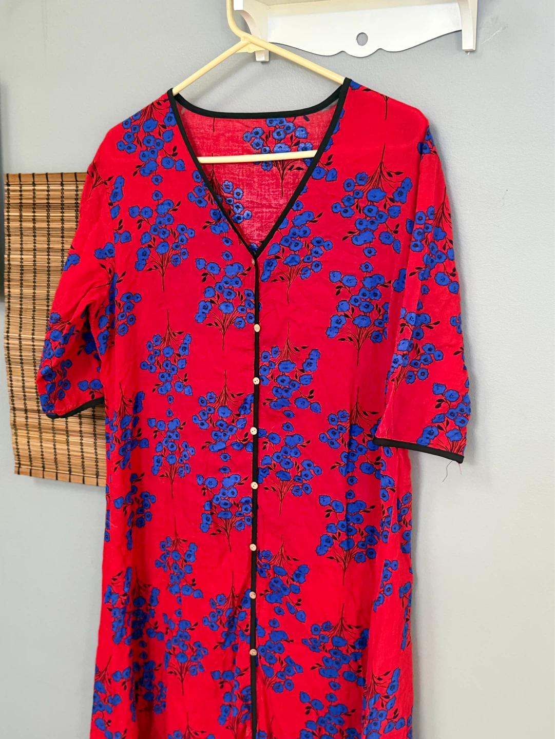 Red floral maxi dress with blue flowers - photo 5