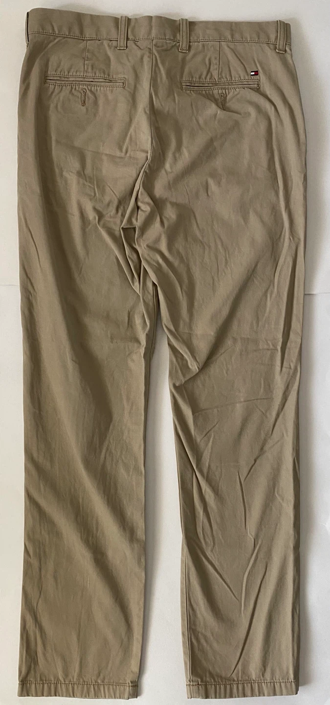 Tommy Hilfiger Men's Custom Fit Chinos Size 32/34 - photo 2
