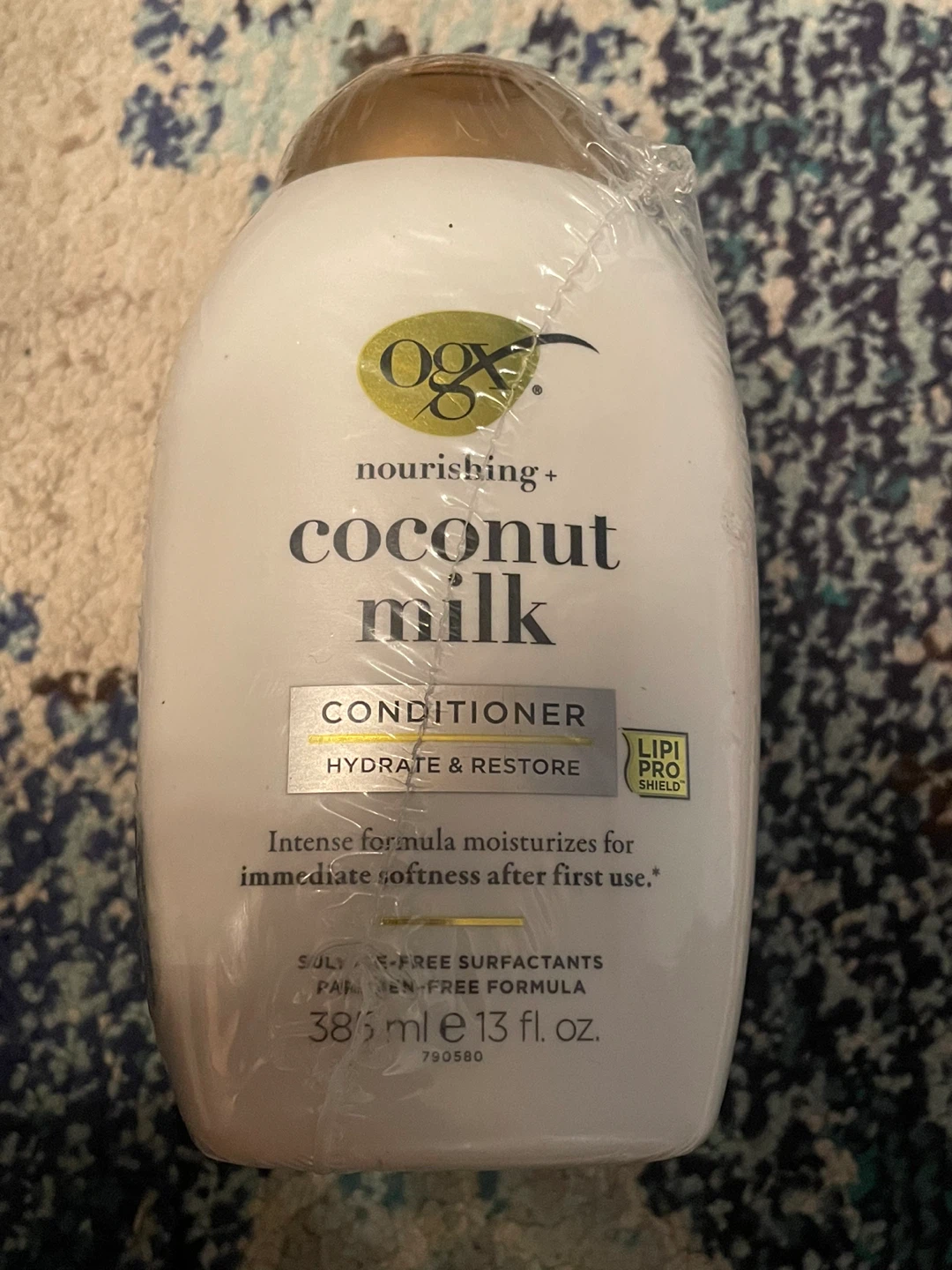 OGX Nourishing Coconut Milk Shampoo & Conditioner Set - photo 2