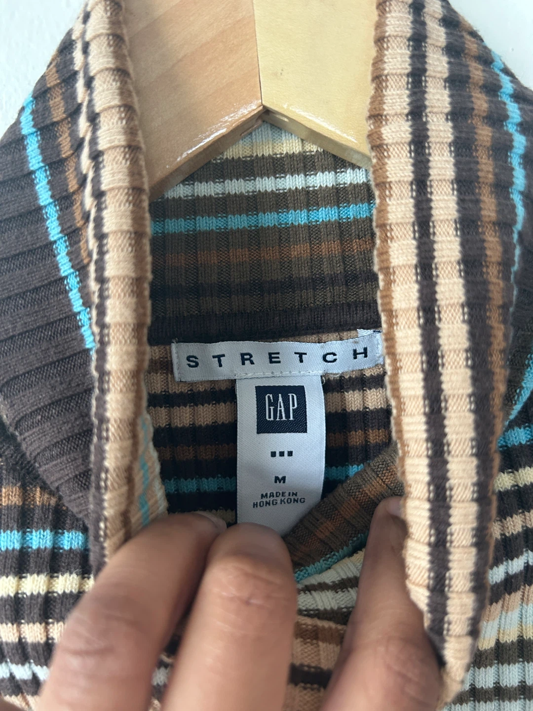 MOVING SALE - Gap Turtleneck - photo 2