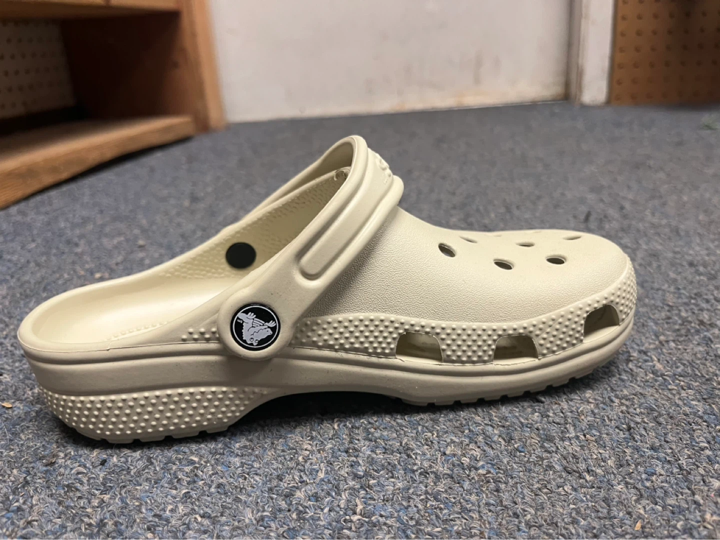 Crocs Classic Clogs - Bone - photo 4