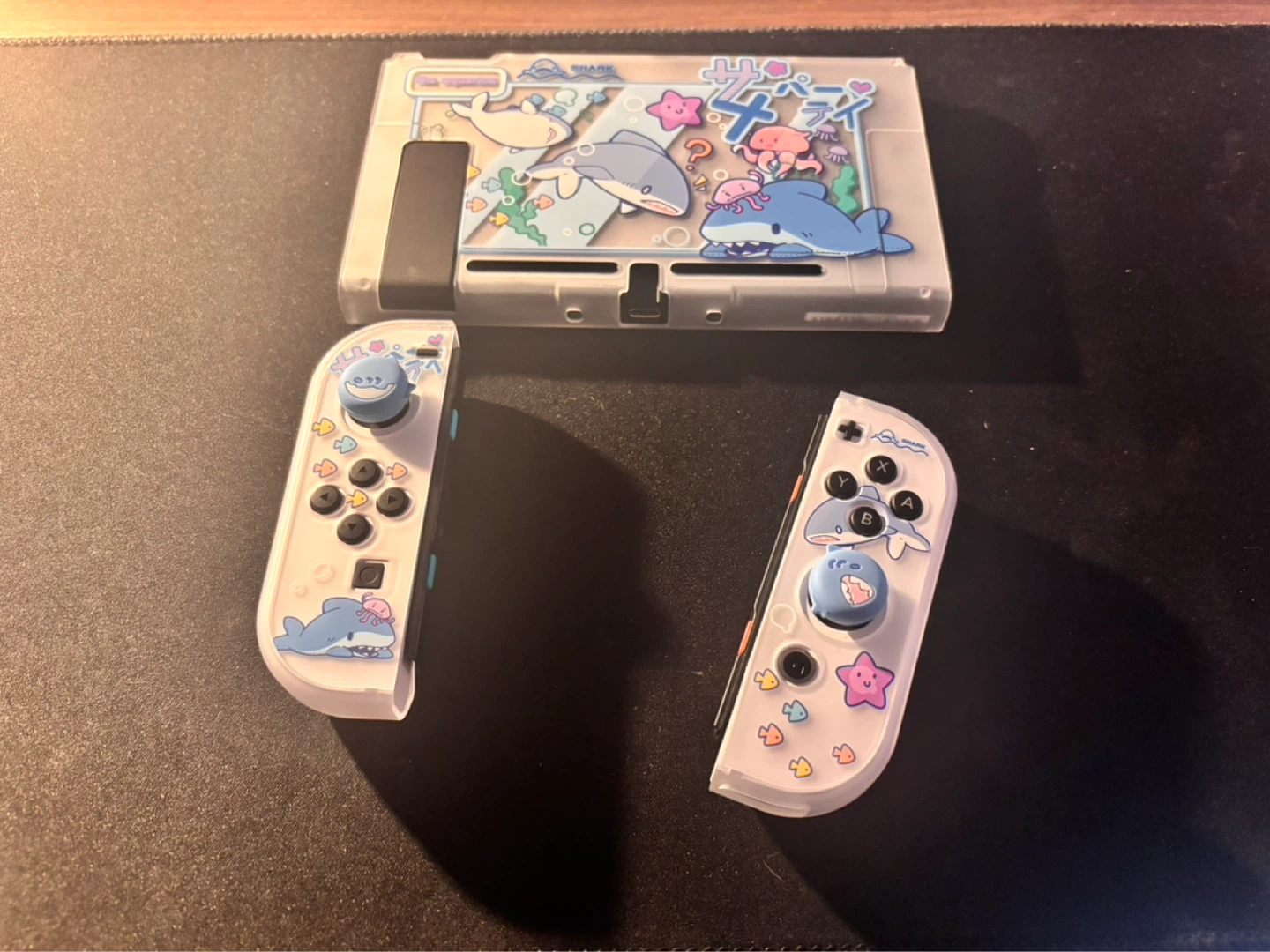 Nintendo Switch 1 With thumb grips, case. - photo 4