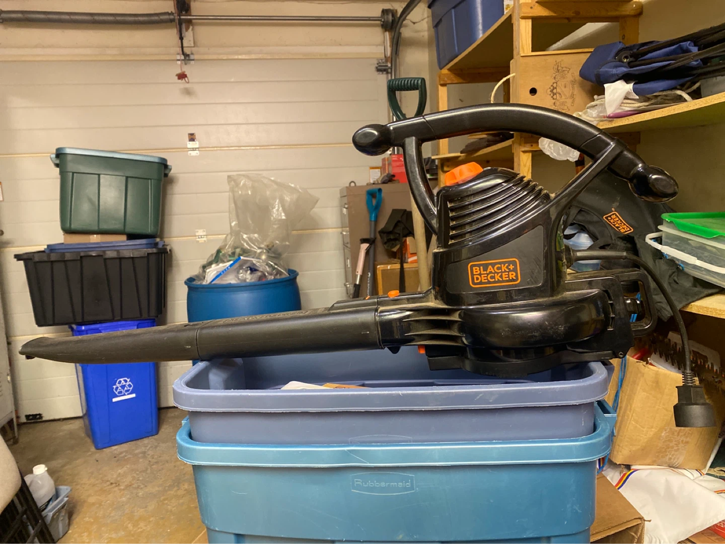 Black & Decker Electric Leaf Blower - photo 3