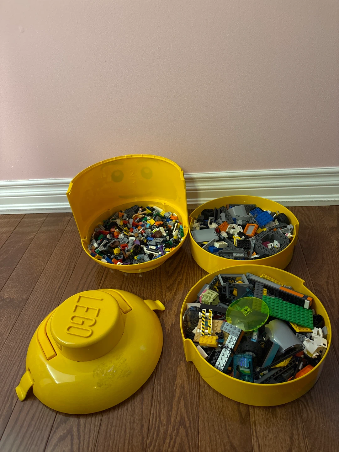 LEGO Head Storage Bin with Assorted LEGO Bricks