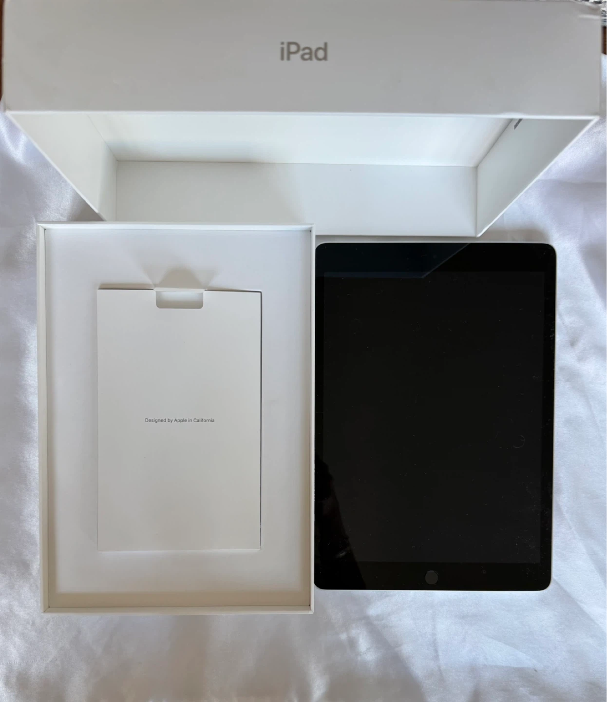 NEW iPad (9th Generation) 64GB Silver - photo 4