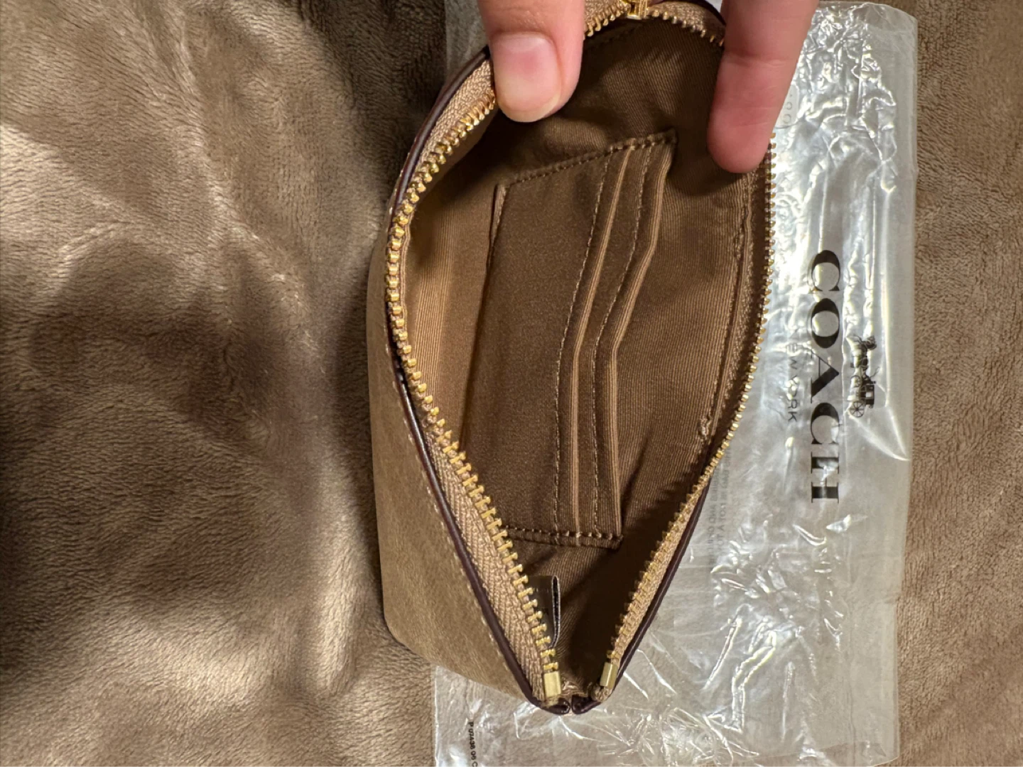 Coach Wristlet Pouch Beige Signature - photo 3