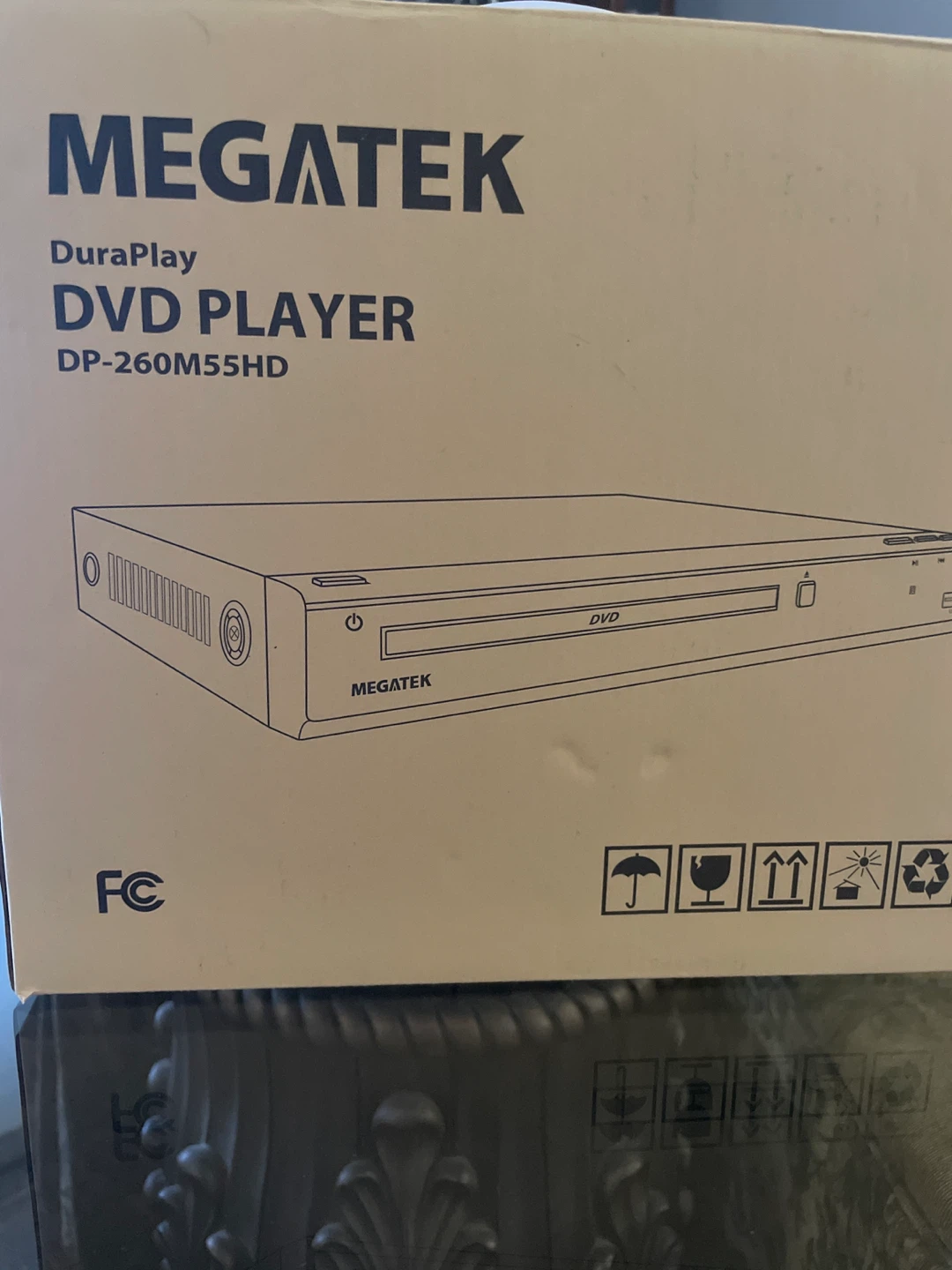 Megatek DuraPlay DP-260M55HD DVD Player with Remote