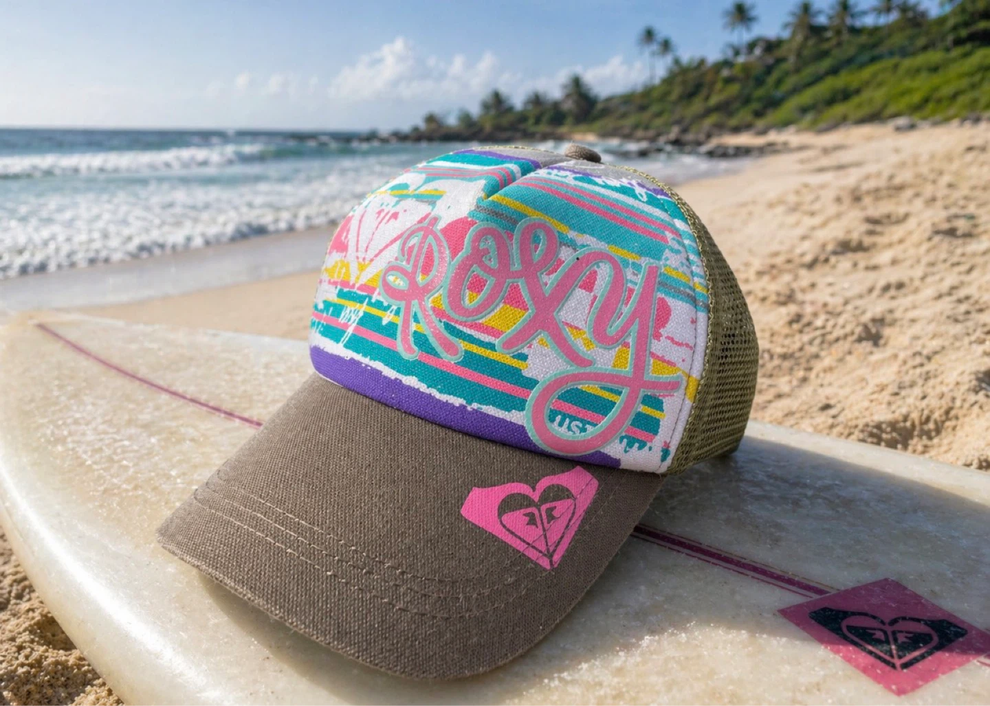 Roxy trucker hat