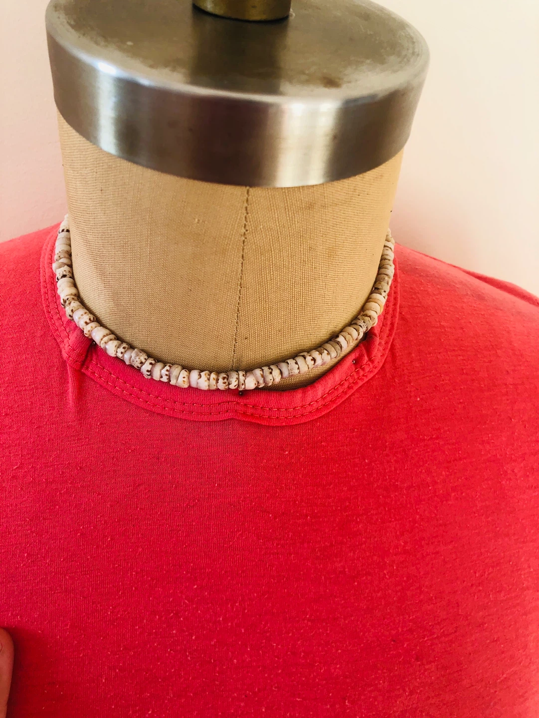 Vintage Hawaiian Tiger Puka Shell Necklace
