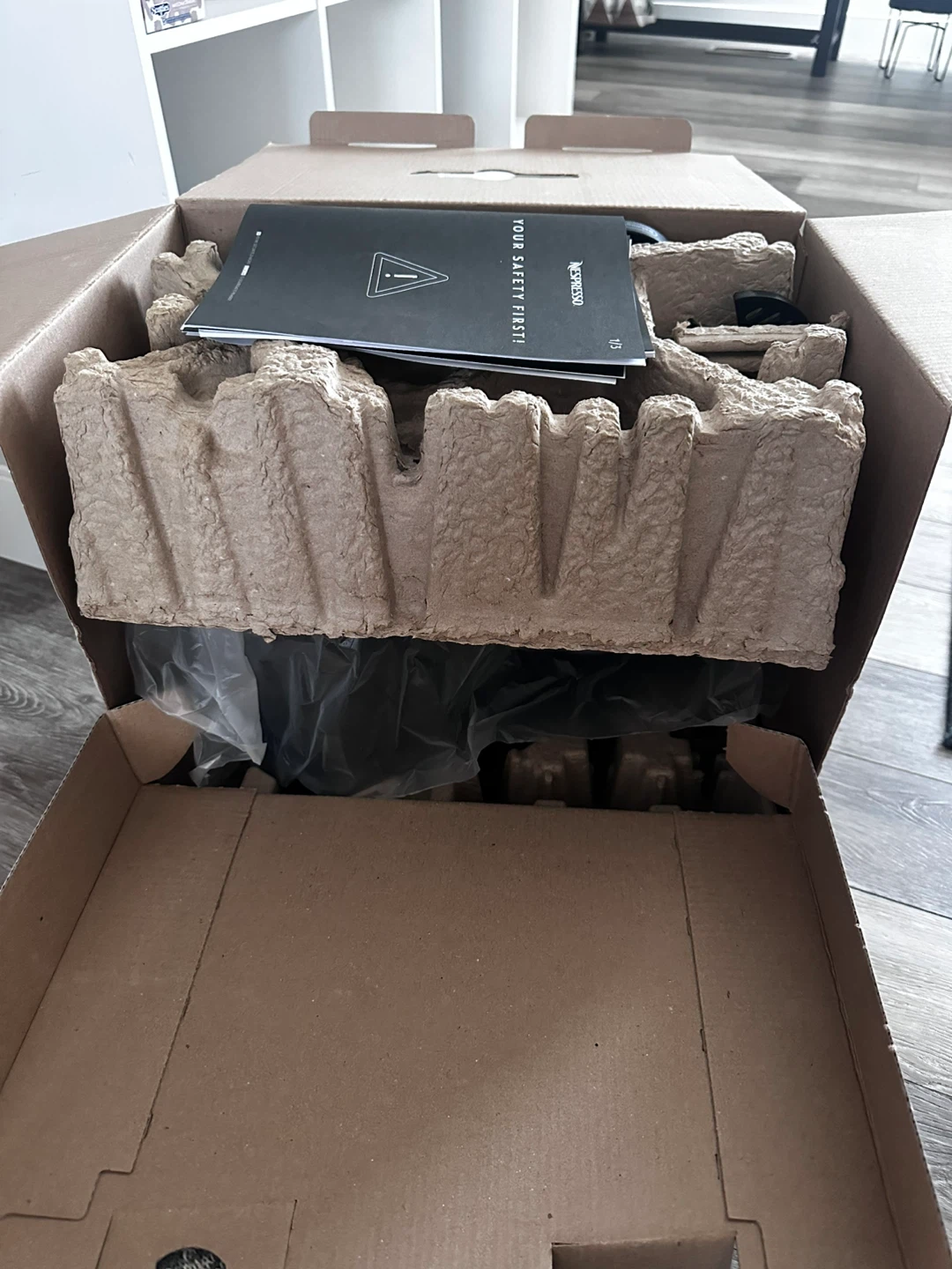 Nespresso Vertuo Next Coffee Machine by De'Longhi - photo 4