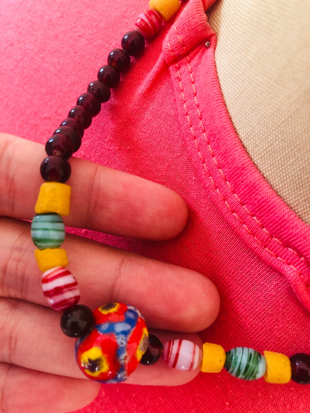 Vintage Glass Beads Necklace - photo 2