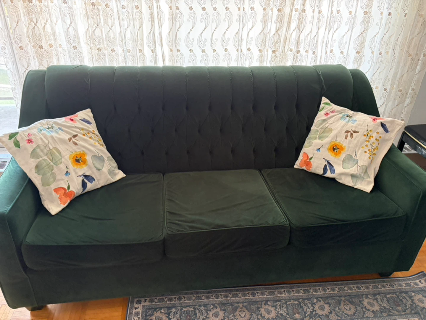 Dark Green Velvet Tufted Sofa - photo 2