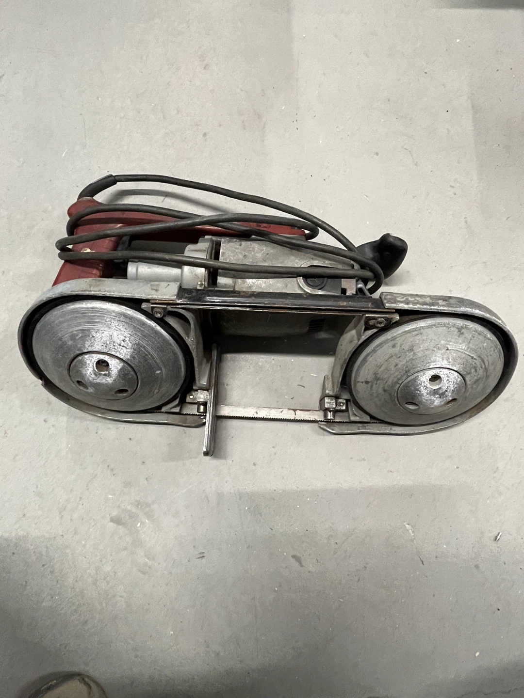 Milwaukee Deep Cut Portable Band Saw - photo 2