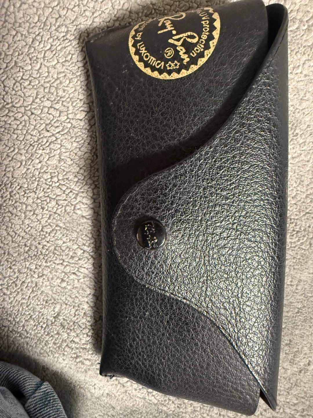 Ray-Ban Sunglasses with Case - photo 2