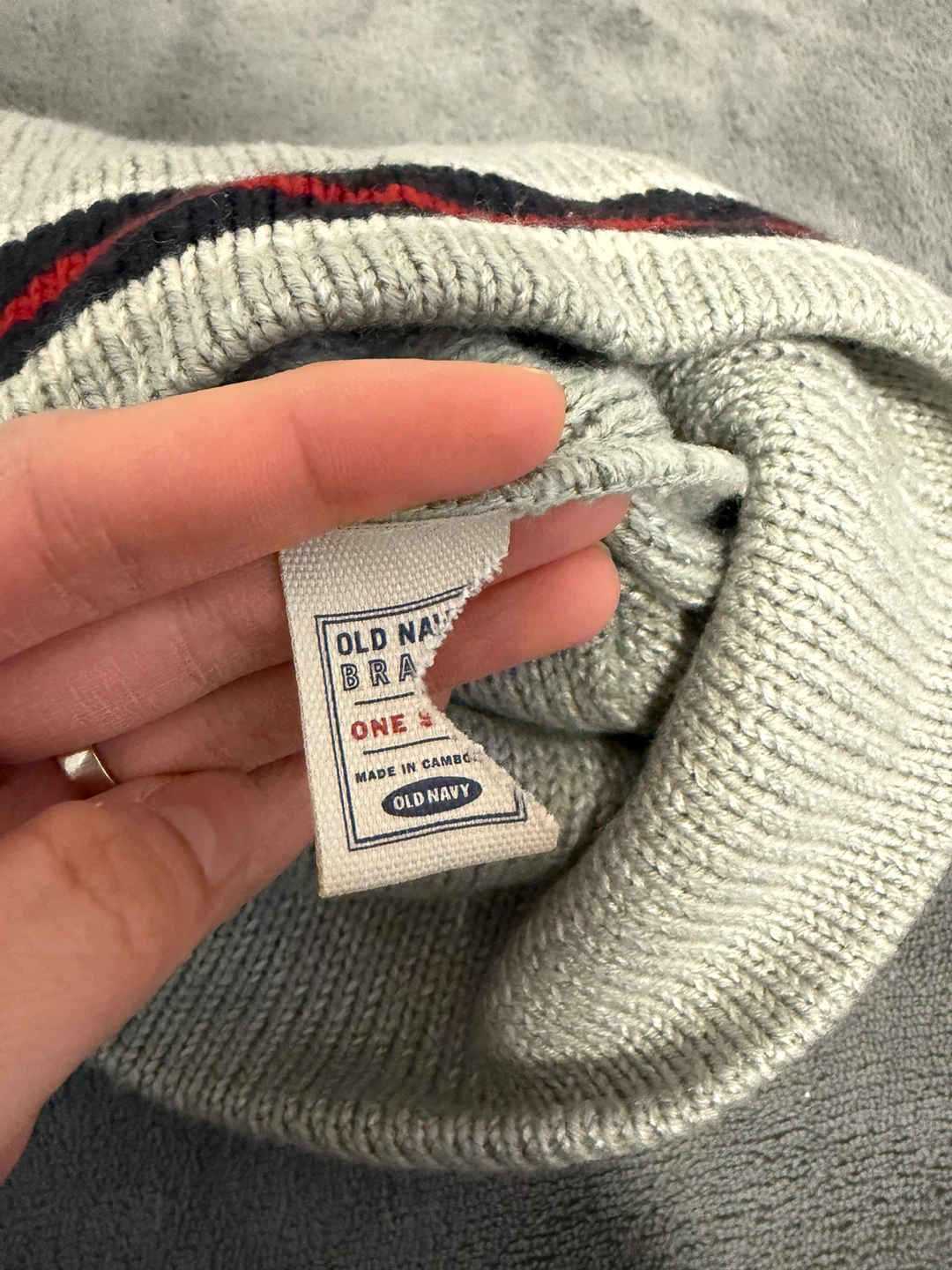 Old Navy Grey Striped Beanie - One Size - photo 4