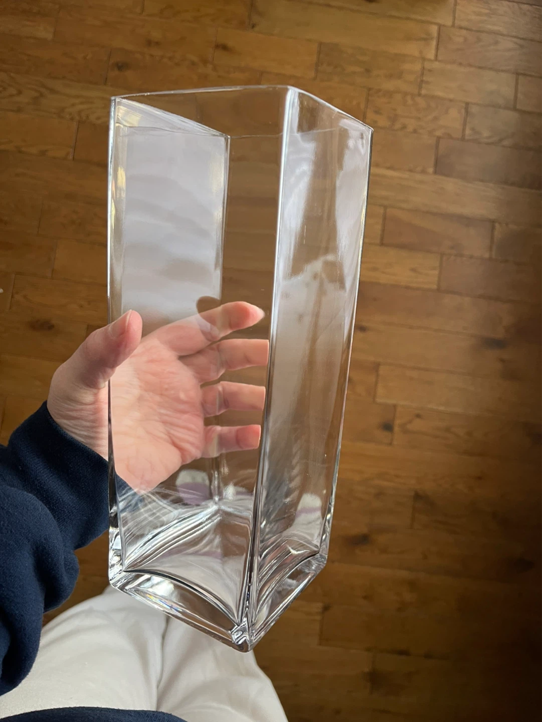3 Glass Vases - photo 3