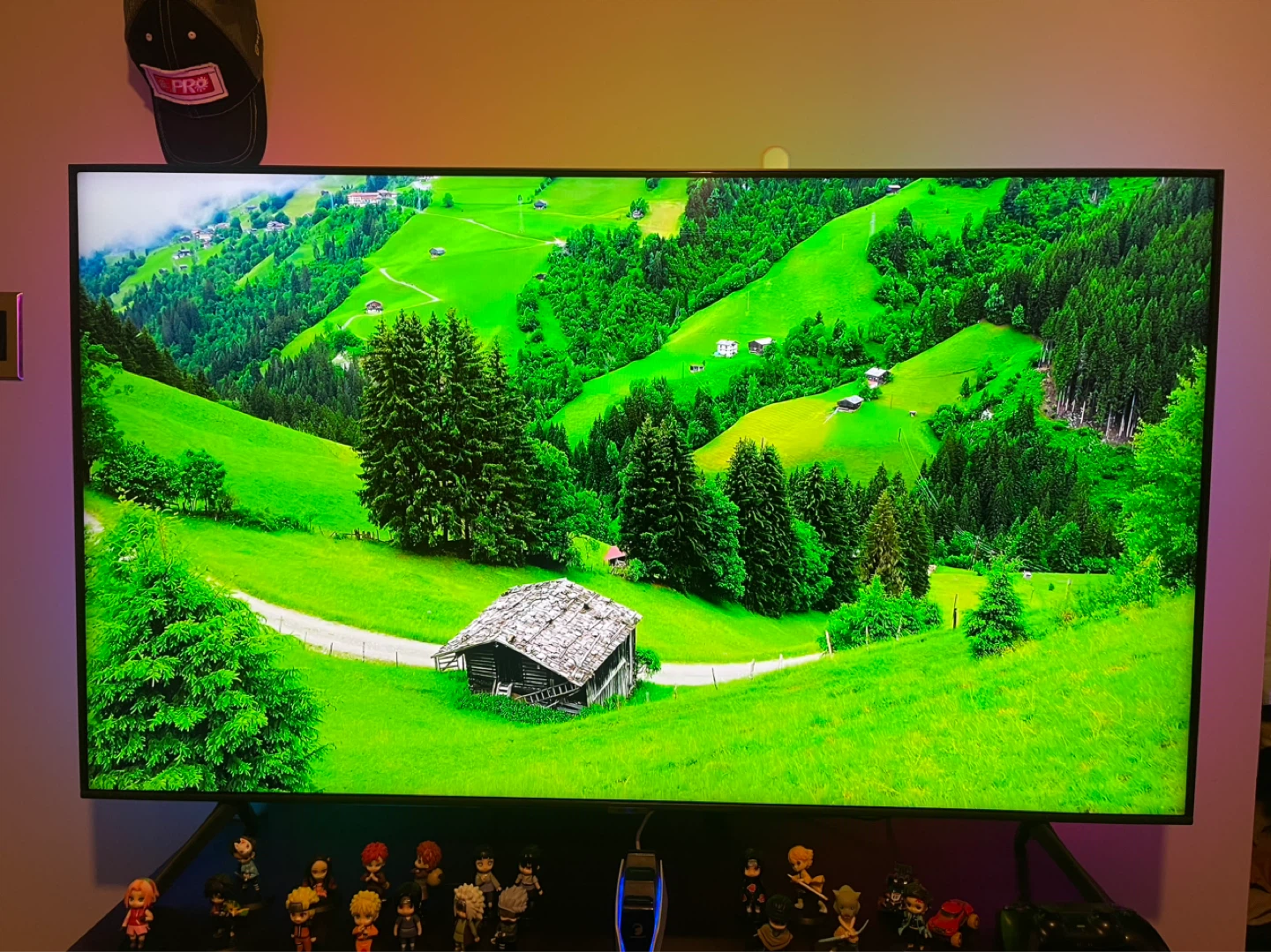 Samsung 55-inch QLED Smart Tv - photo 3