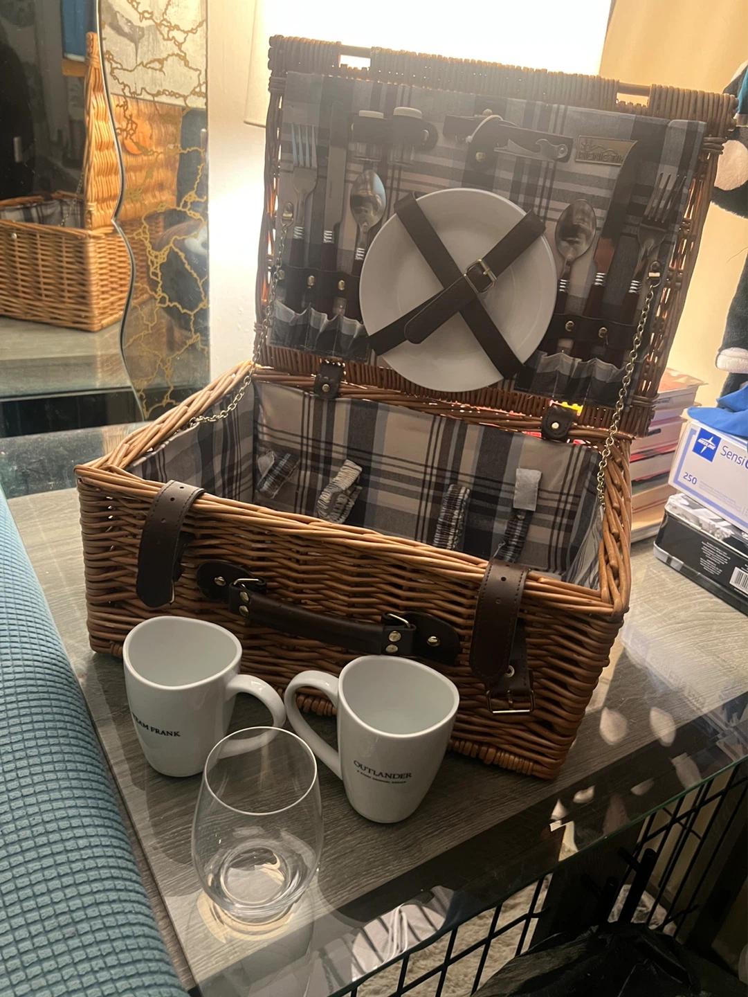 Wicker Picnic Basket Set for Two - Outlander - photo 2