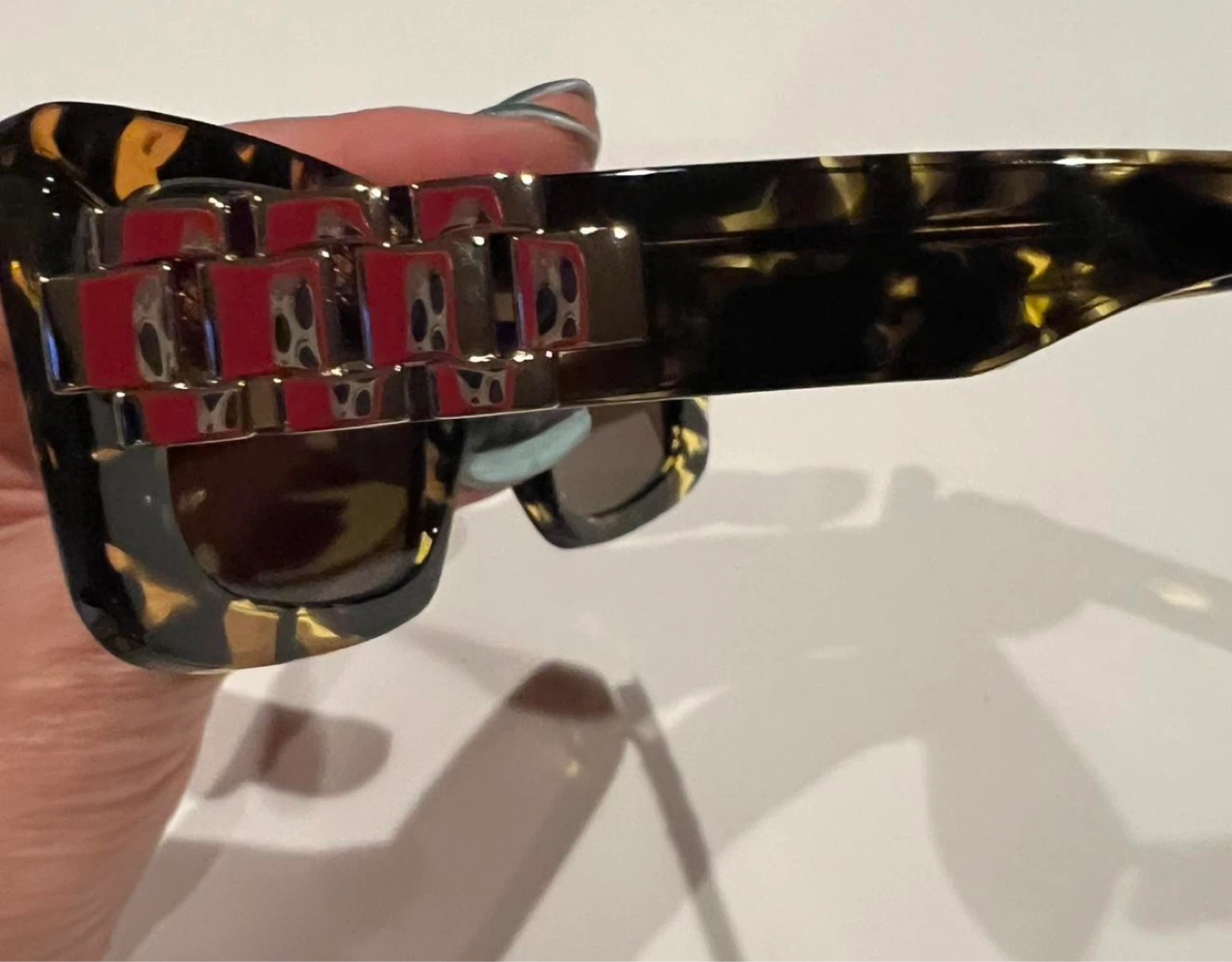Victoria Beckham VB669S Tortoiseshell Sunglasses - photo 4