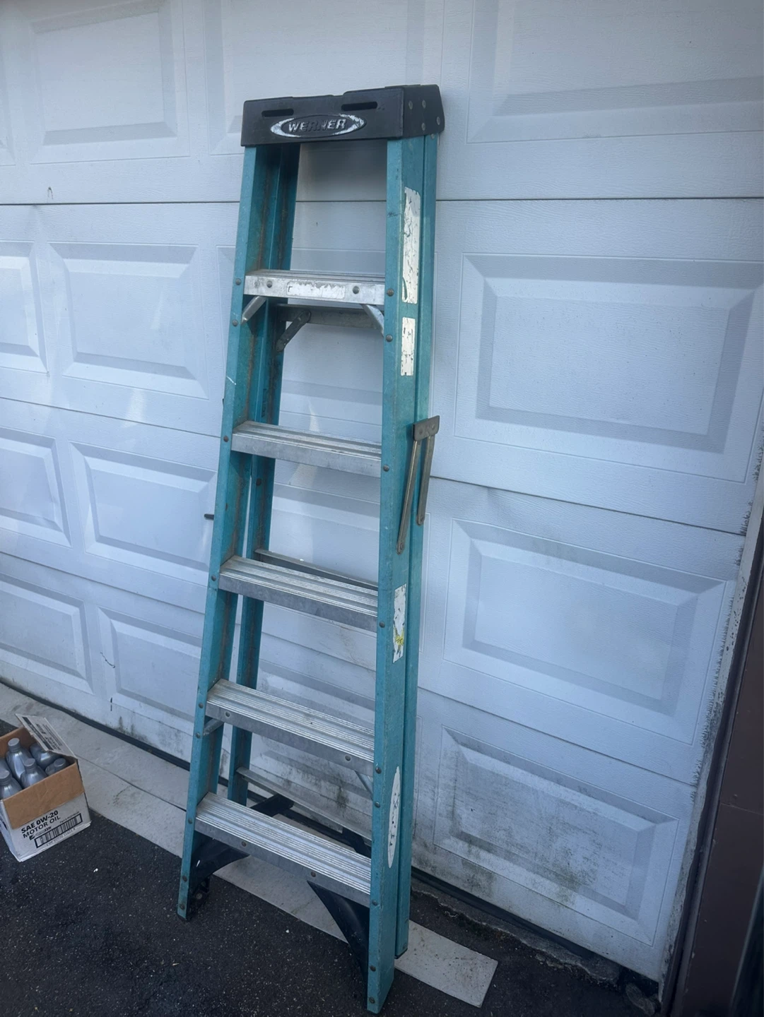 Werner 6-foot Step Ladder - photo 2