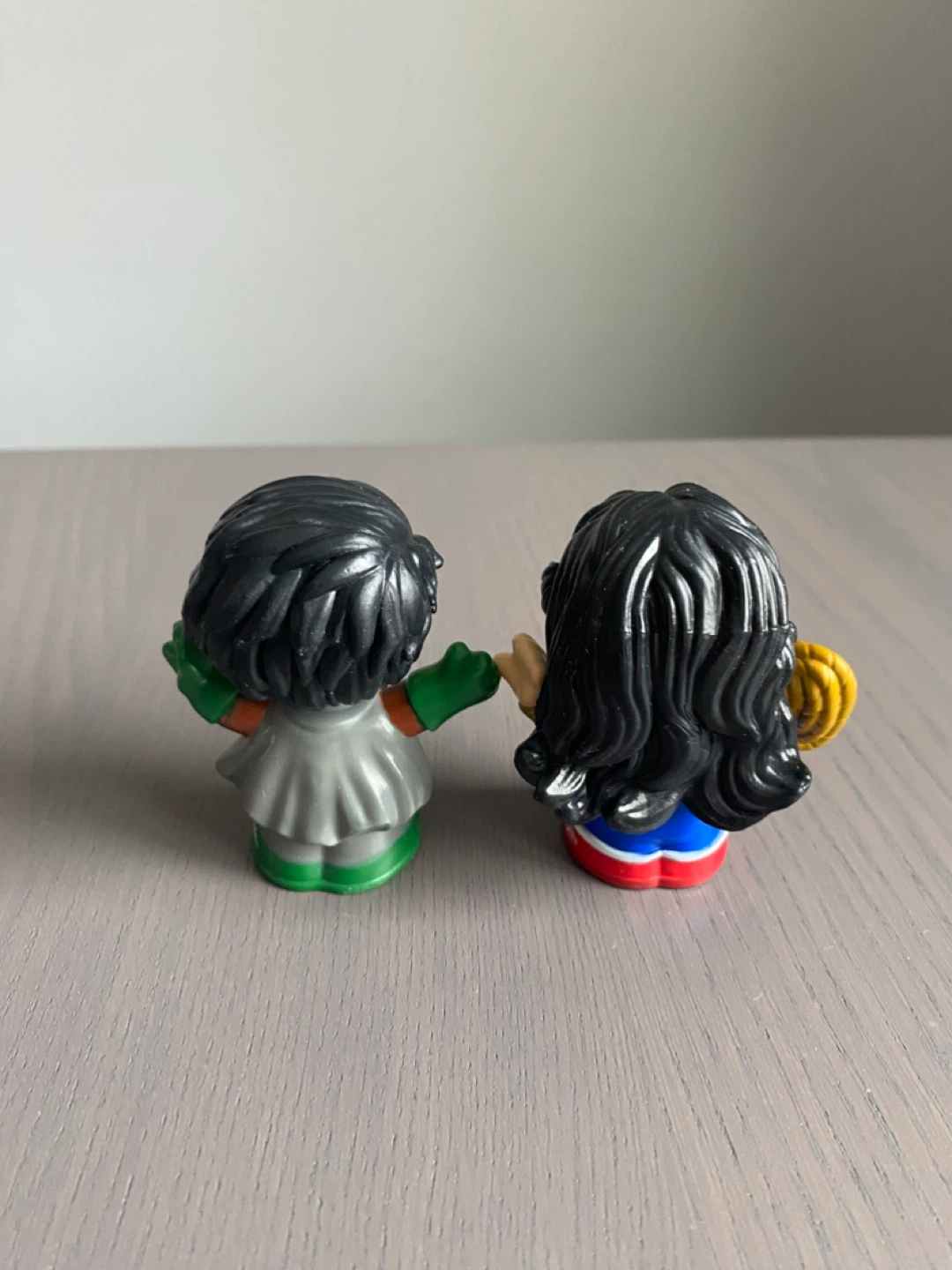 Fisher-Price Little People Robin & Wonder Woman Figures - photo 2