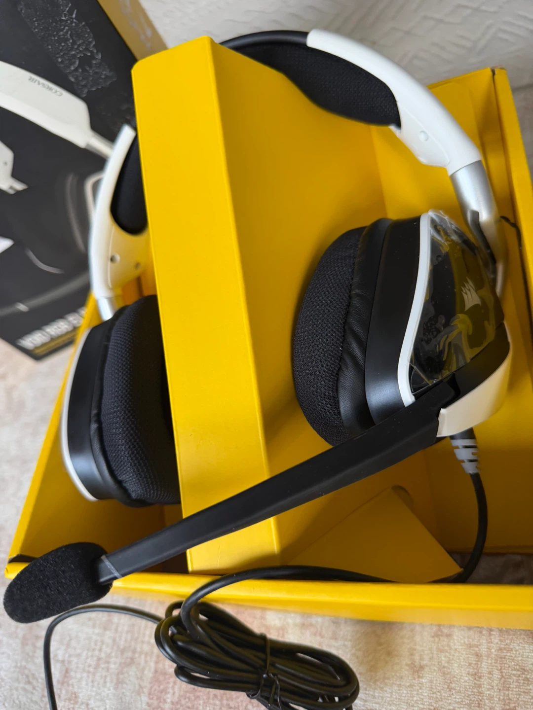 Corsair Void Elite RGB USB Gaming Headset - White