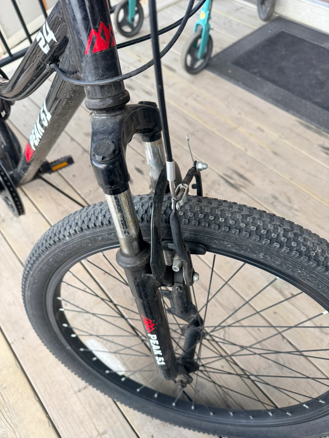 Mongoose Peak 51 Mountain Bike - photo 2