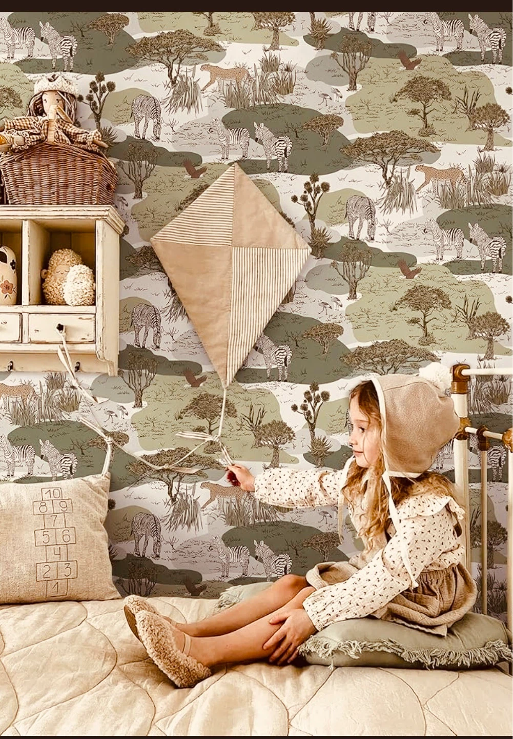 Animals print large wallpaper peel & stick rolls - photo 3