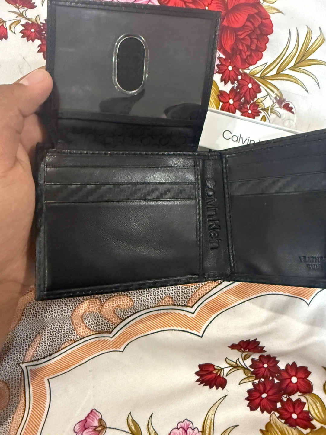 Calvin Klein Bi-fold Wallet - photo 3