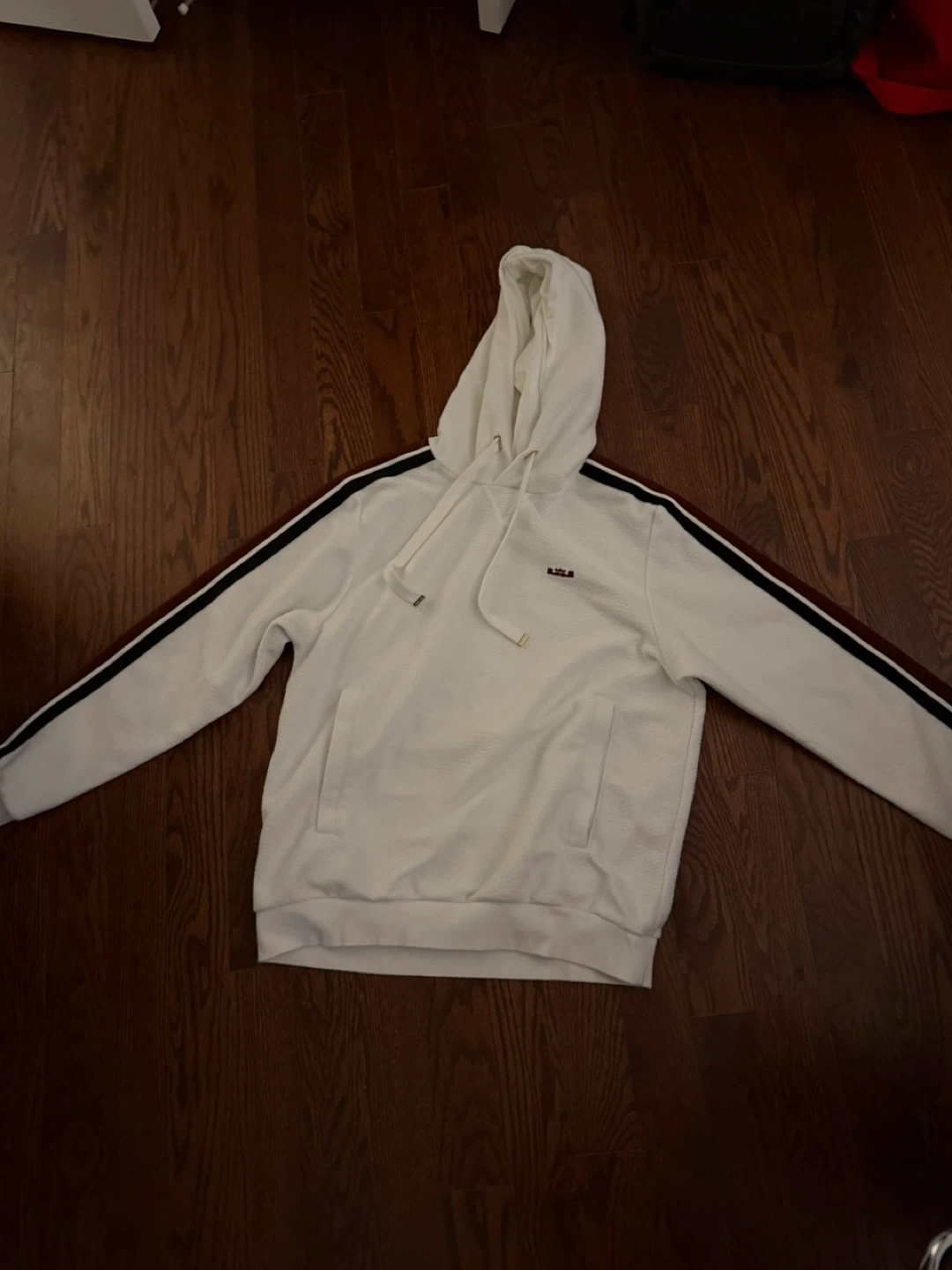 Nike LeBron Crown Logo Hoodie (Medium size)