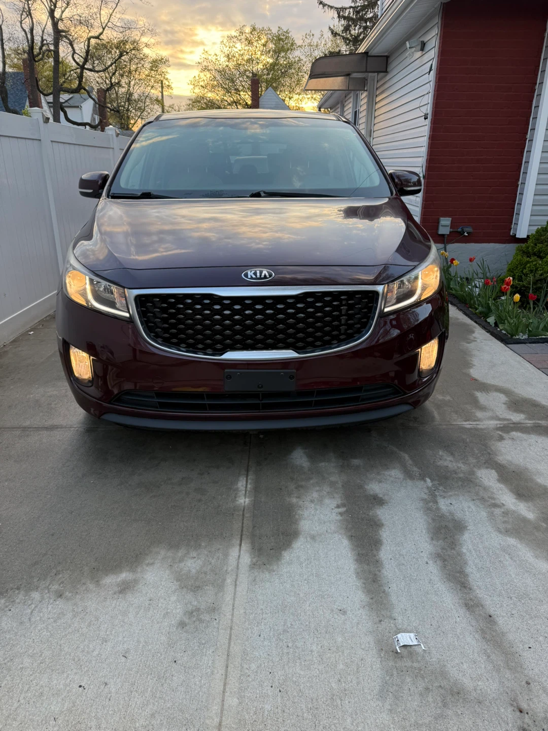 2015 Kia Sedona EX Minivan 150,176 miles