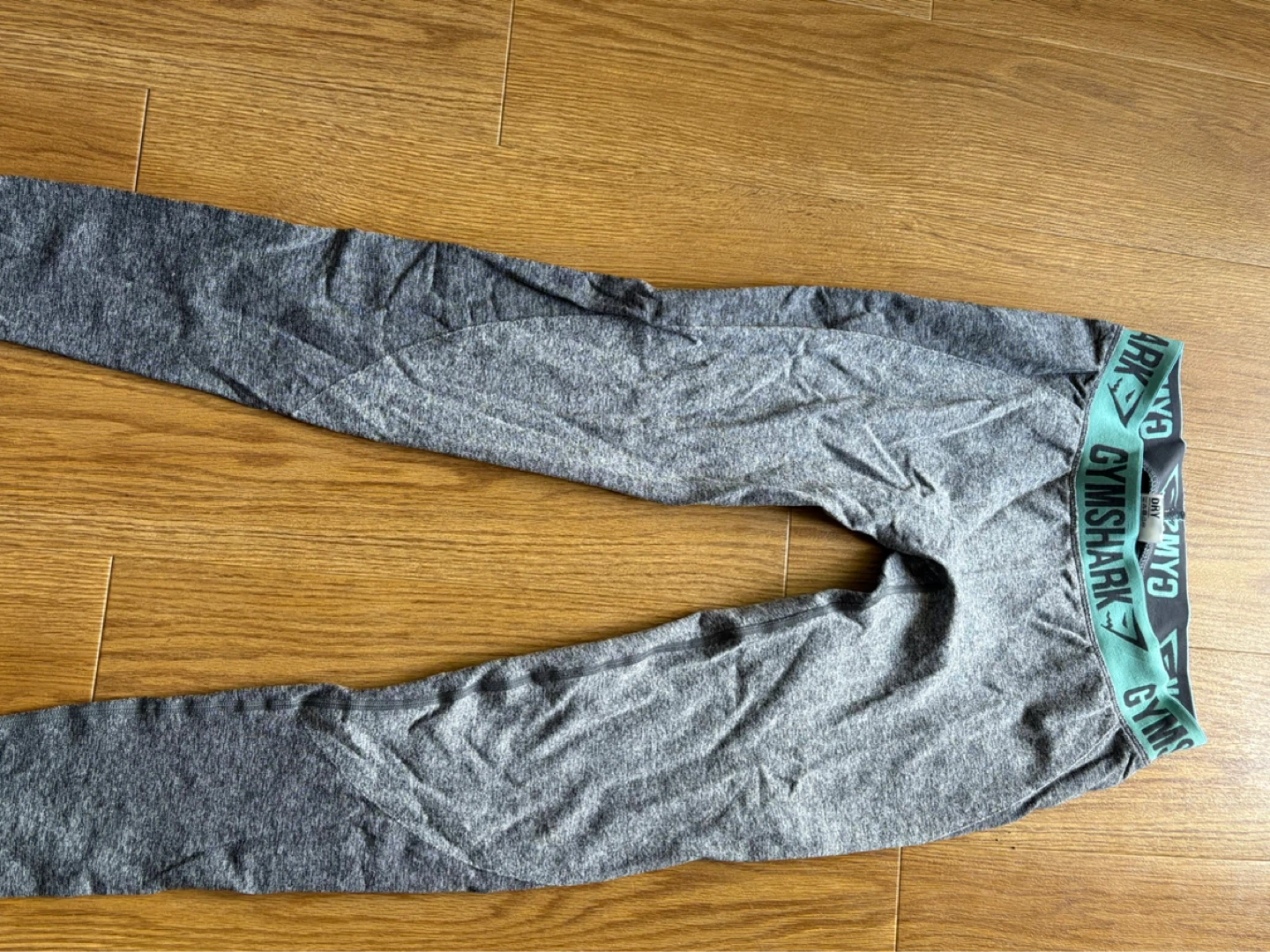 Gymshark Dry Leggings - Size M