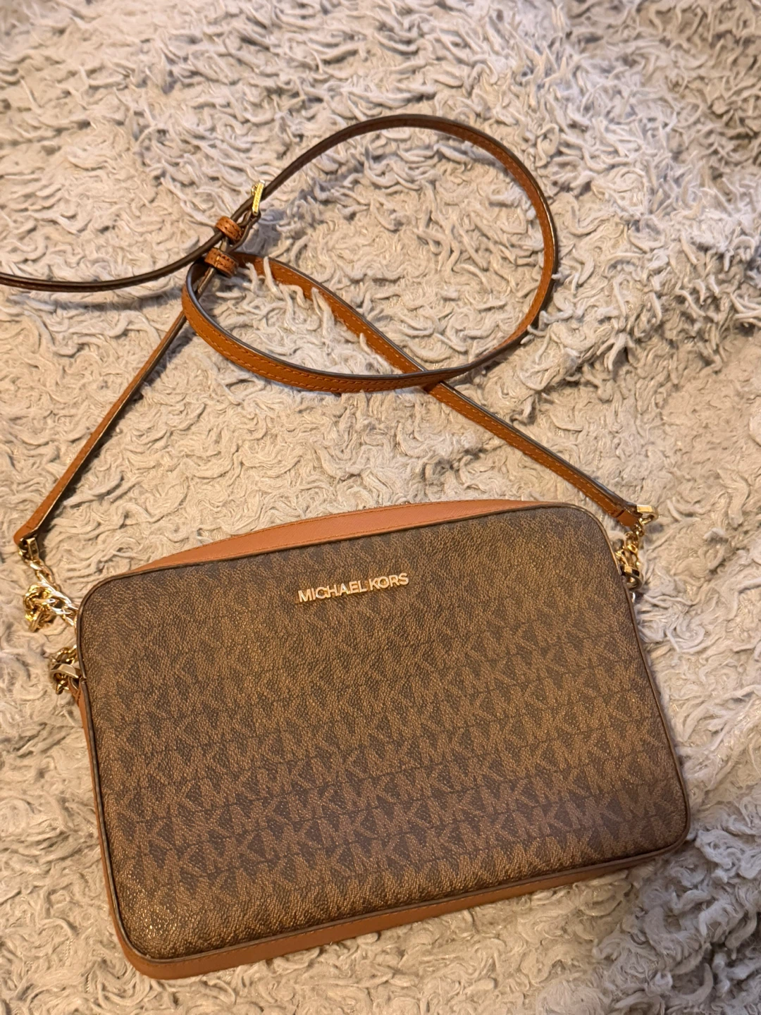 Michael Kors Crossbody Bag