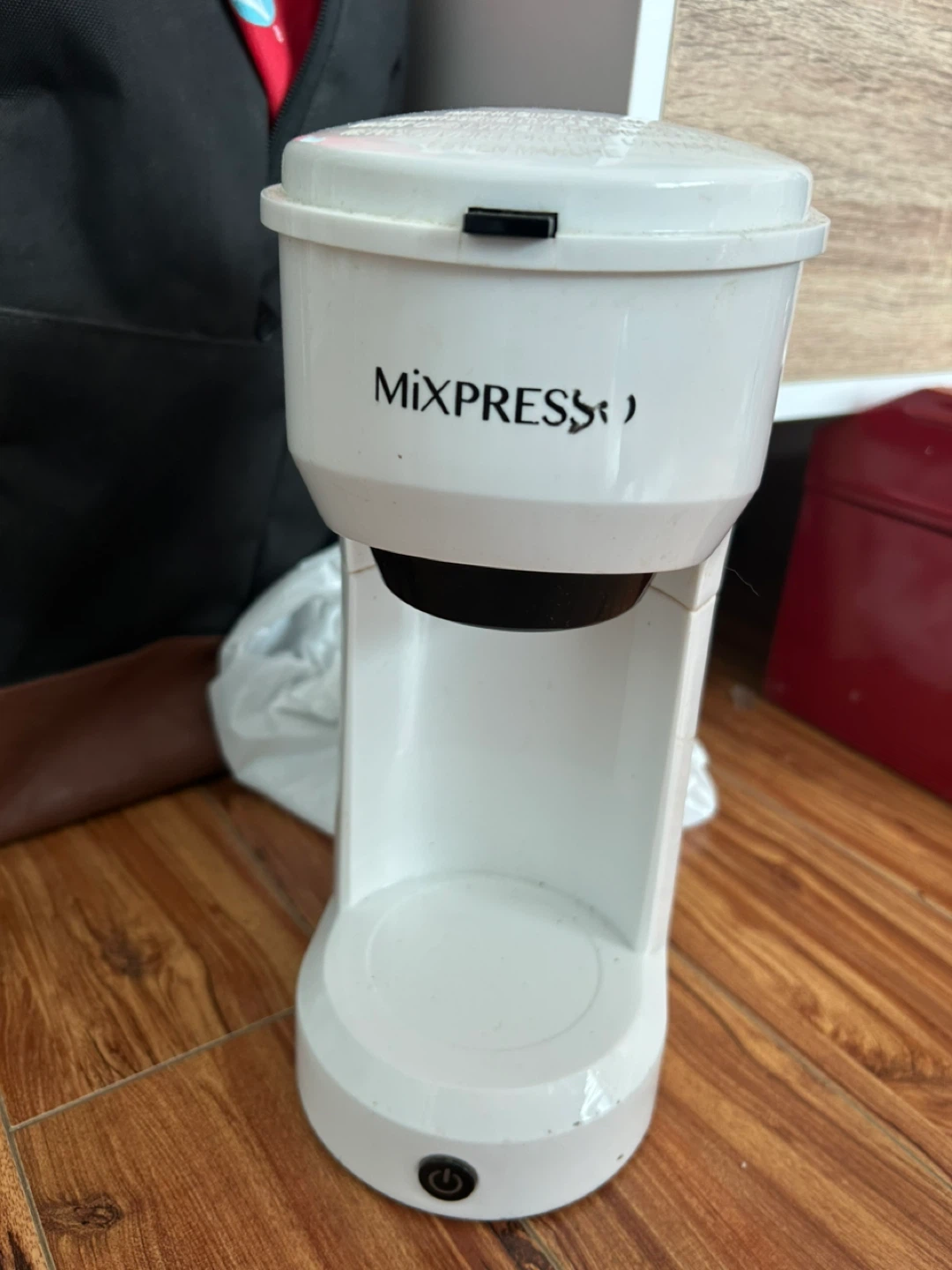 Mixpresso White Coffee Maker