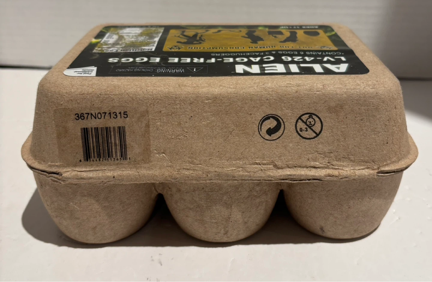Alien LV-426 Cage-Free Eggs & Facehuggers - photo 5