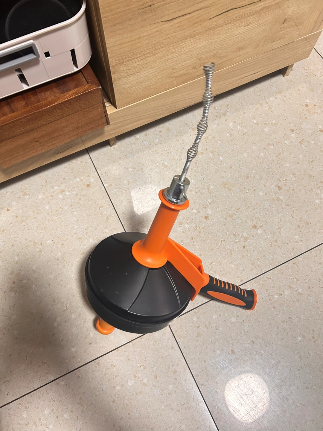 Destapador de baño nuevo solo lo saqué de la caja no lo usamos