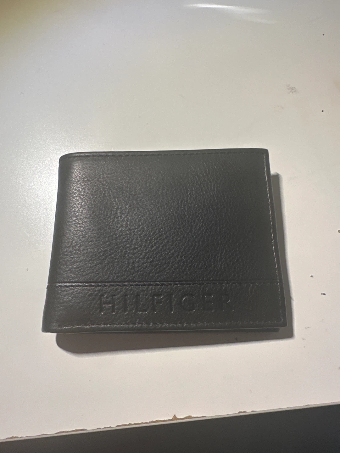 Tommy Hilfiger Bi-fold Wallet