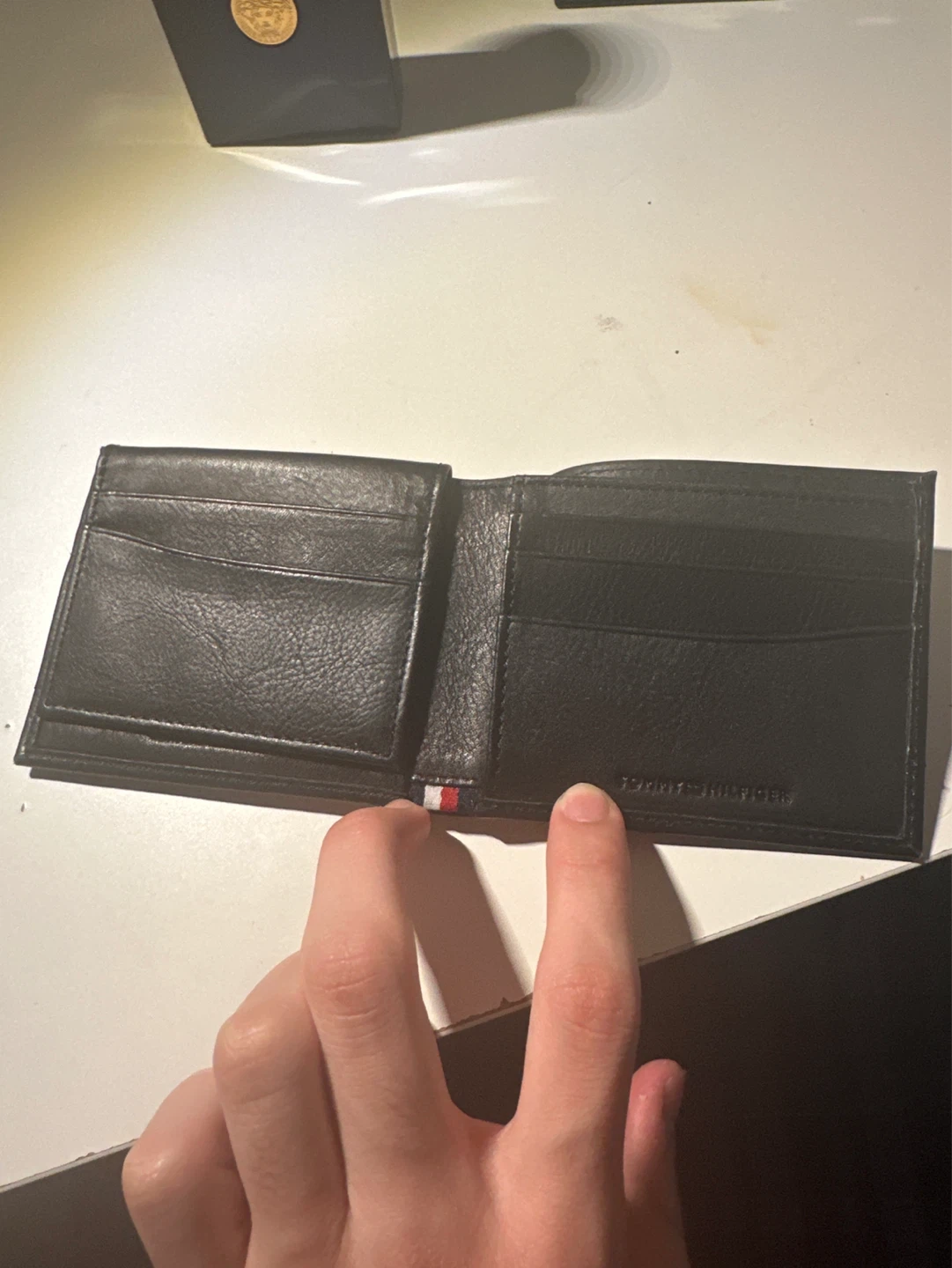 Tommy Hilfiger Bi-fold Wallet - photo 2