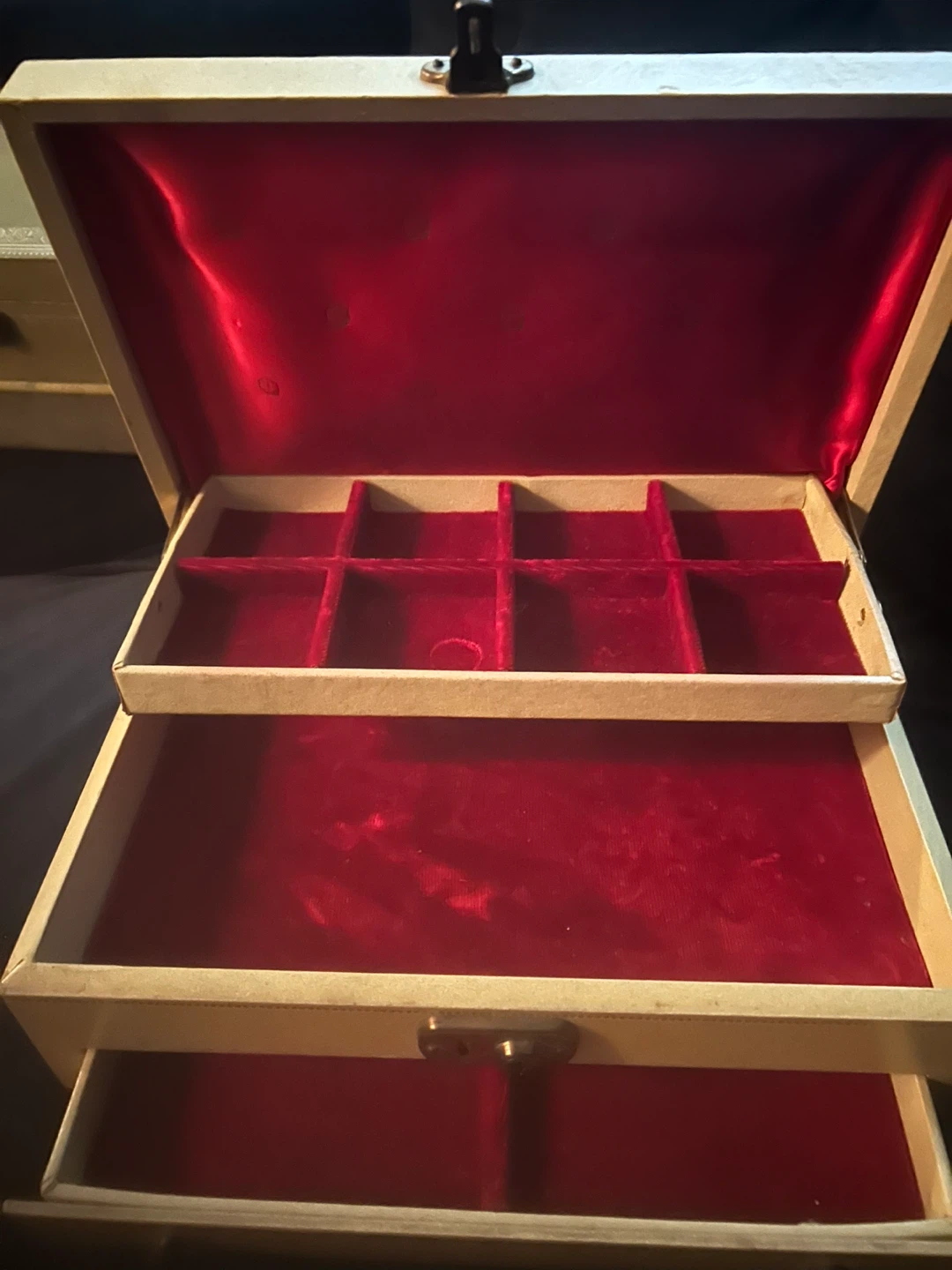 Vintage Jewellery Box with Compartments - photo 3