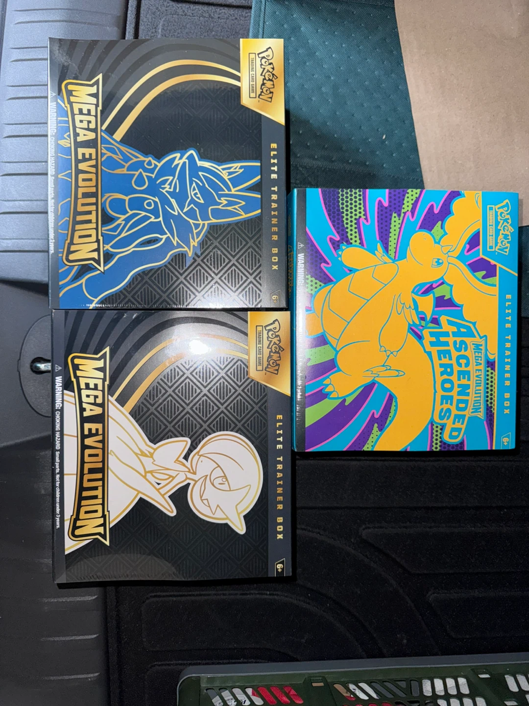 Pokemon ETB - Sealed
