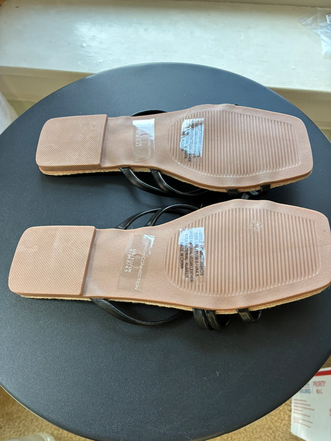 French Connection Black Flat Sandals Size US 6 - photo 4